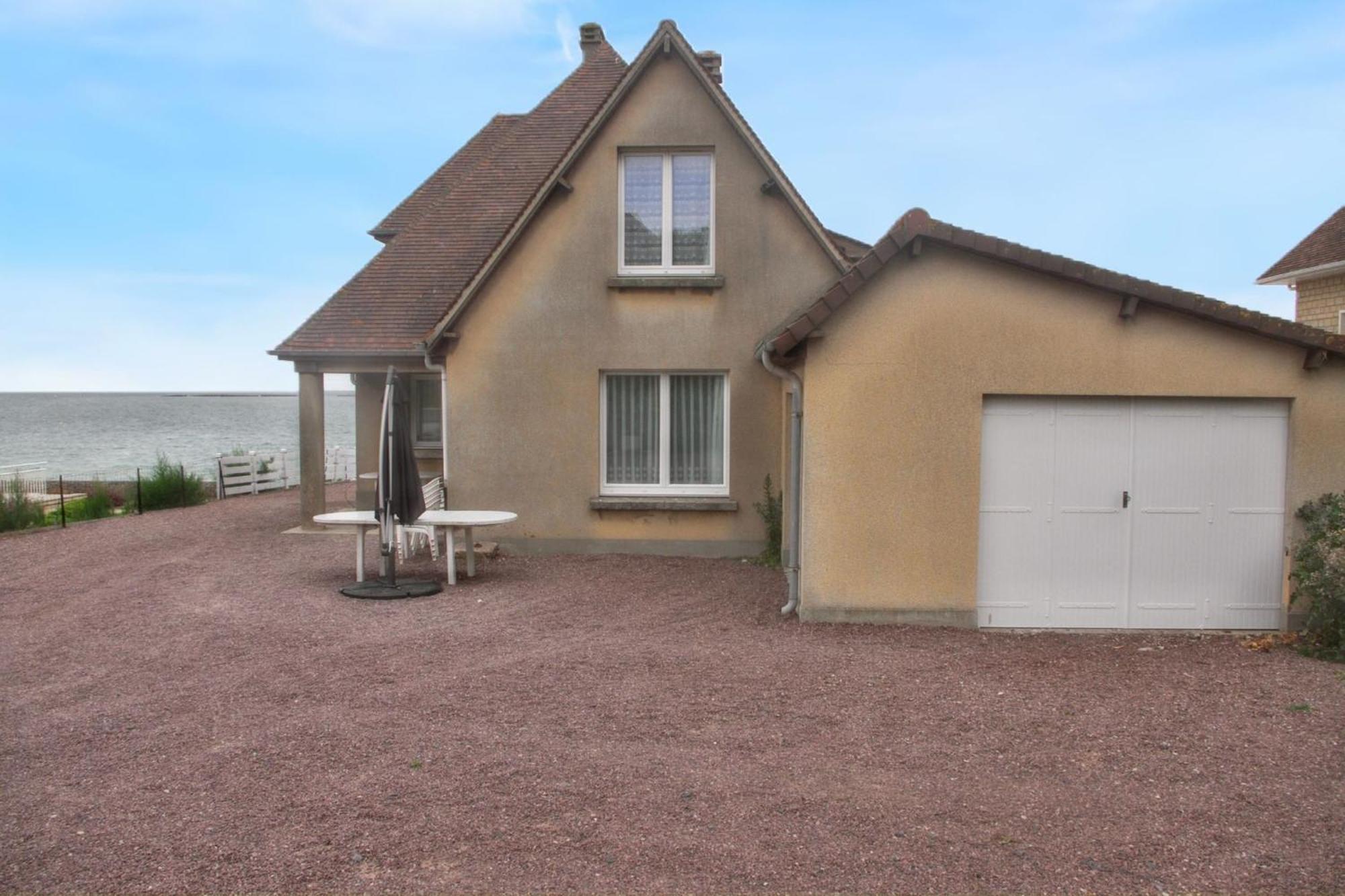 Maison Spacieuse Avec Vue Sur La Mer A Arromanches Les Bains Villa Corneville-sur-Risle Exteriör bild